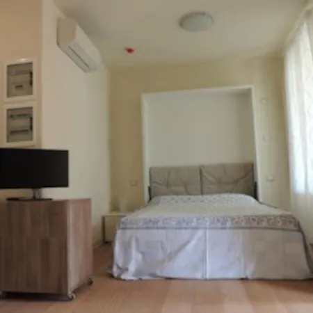 Golf House & Apartment *